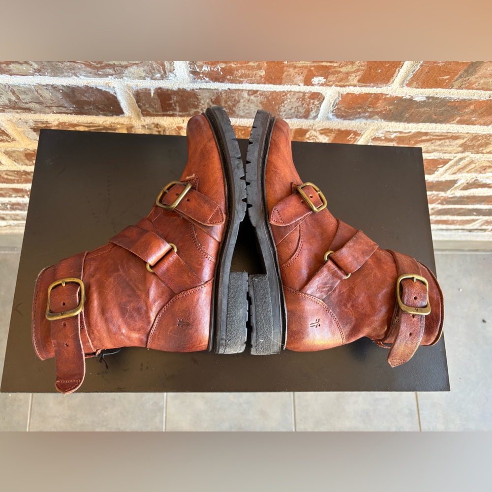 Frye Vanessa Tanker Real Fur Shearling Cognac Leather Short Boots Size 6.5 NWT - Picture 14 of 16